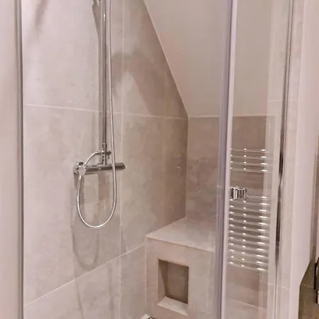 Luxury 300yr Old Irish Thatch Close To Sea * Rush