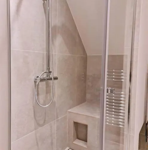 Luxury 300yr Old Irish Thatch Close To Sea * Rush