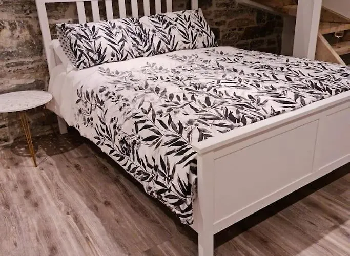 Vakantiehuis Luxury 300yr Old Irish Thatch Close To Sea *