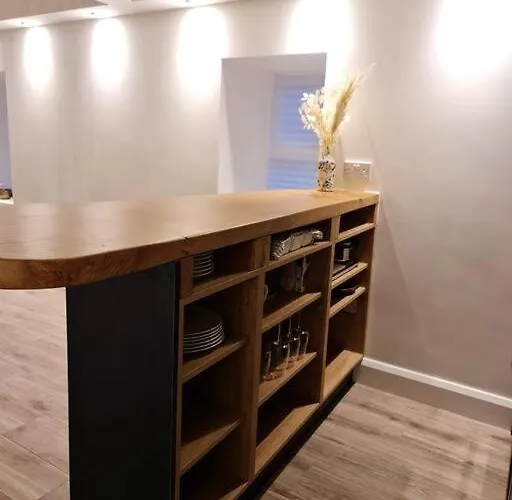 Luxury 300yr Old Irish Thatch Close To Sea Дом отдыха Rush