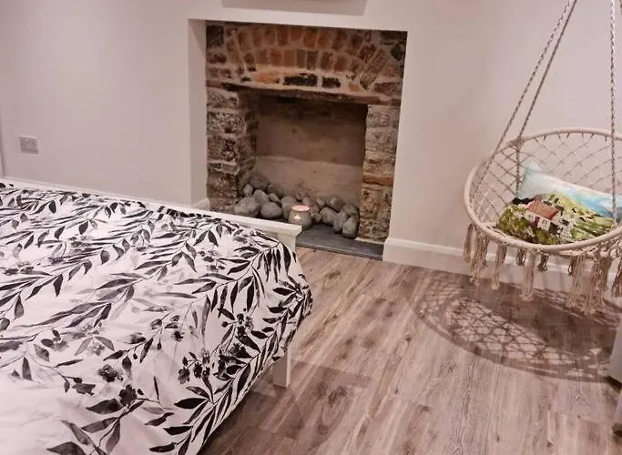 Luxury 300yr Old Irish Thatch Close To Sea * Rush